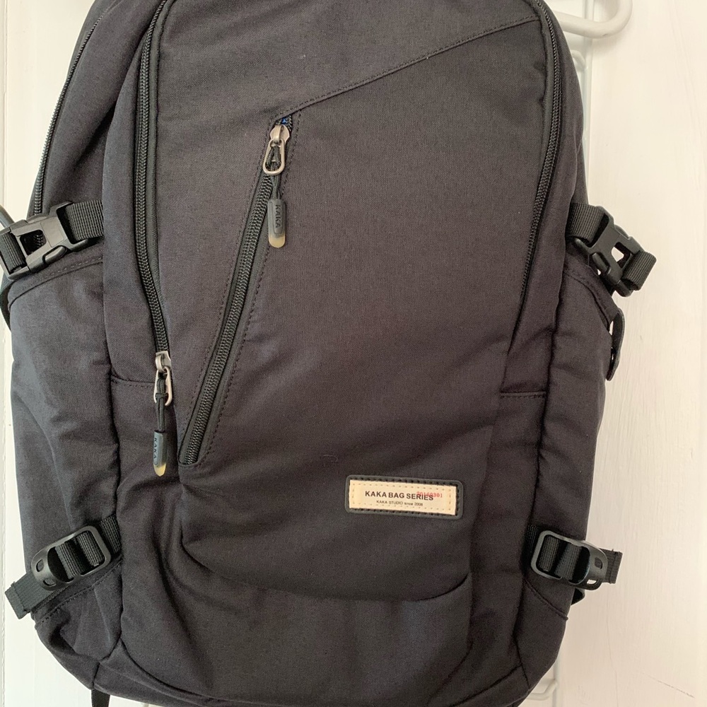 KAKA bagpack /Business/school Backpack New